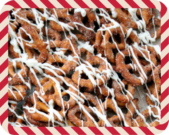 cinnamon-sugar-white-chocolate-pretzels-1