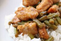 Baked-Honey-Curry-Chicken-with-Green-Beans