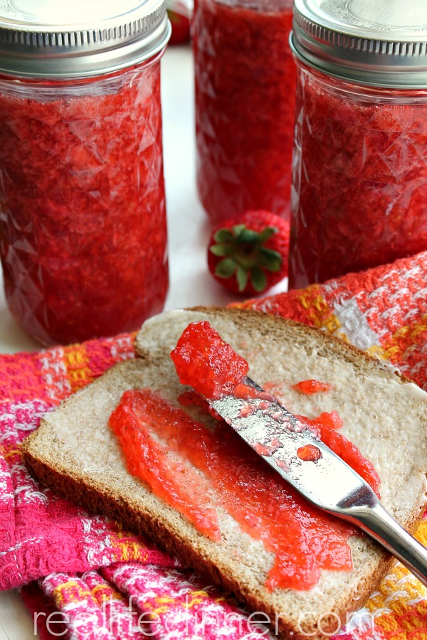 Fresh-Strawberry-Freezer-Jam-Recipe-Less-Sugar-Sure-Jell